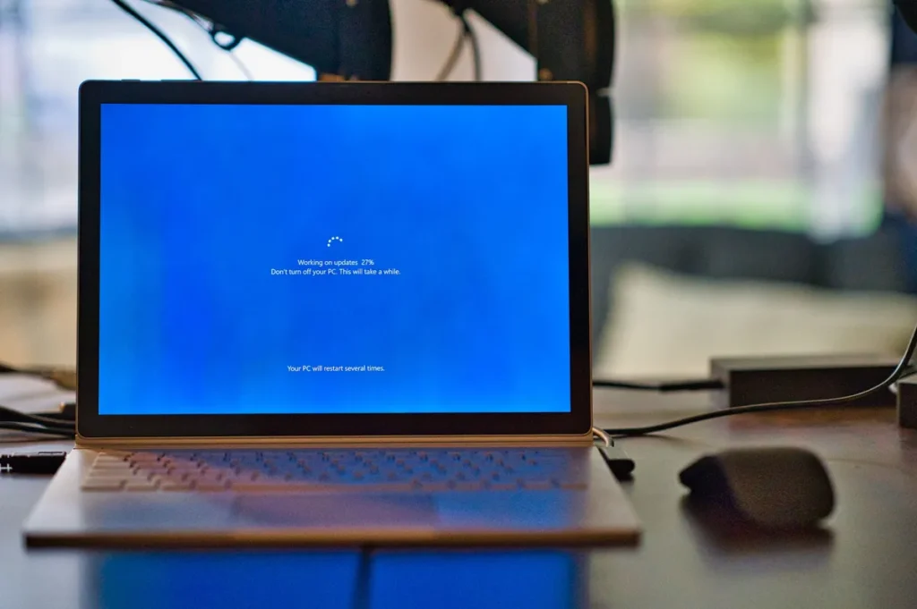 10 Tips for Optimizing Your Windows PC's Performance 1 windows pc's