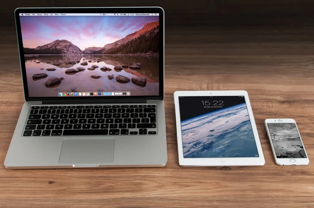 Gadget Wonderland: Apple's Spectacular Offerings 1 apple's ecosystem